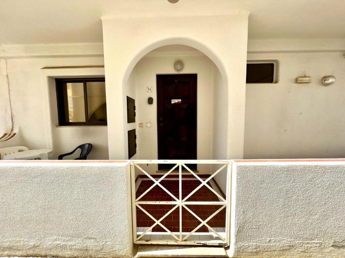 Albufeira Central 3 With Pool By Homing Extérieur photo